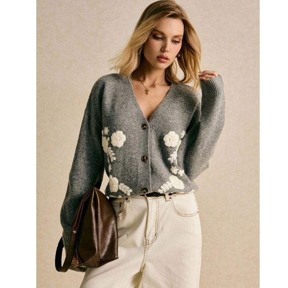 Gray Knit Oversized Cardigan White Floral Embroidery Button Down - Picture 9 of 10